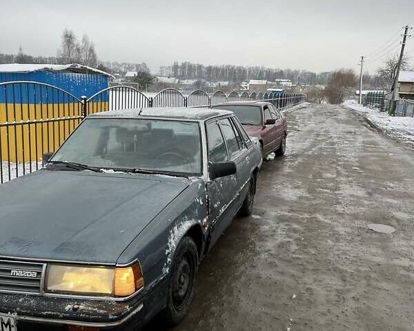 Синий Мазда 929, объемом двигателя 0 л и пробегом 300 тыс. км за 400 $, фото 1 на Automoto.ua