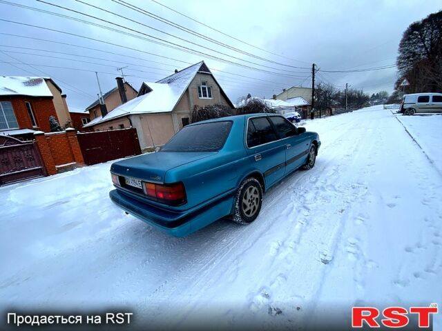 Зеленый Мазда 929, объемом двигателя 2.2 л и пробегом 0 тыс. км за 600 $, фото 1 на Automoto.ua