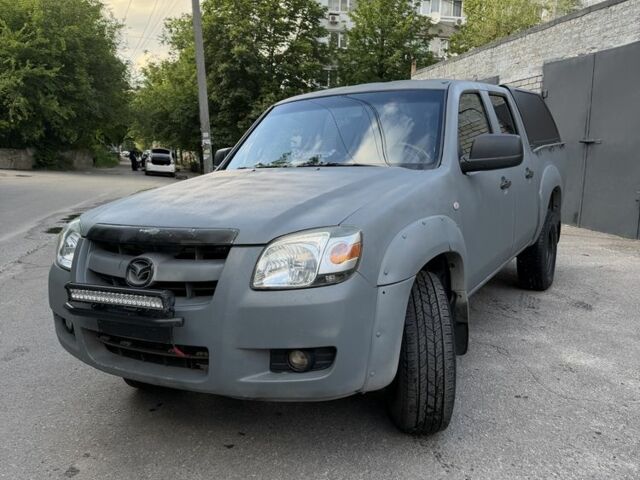 Серый Мазда БТ-50, объемом двигателя 2.5 л и пробегом 175 тыс. км за 5603 $, фото 1 на Automoto.ua