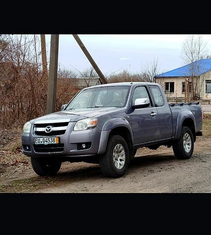 Сірий Мазда BT-50, об'ємом двигуна 2.5 л та пробігом 356 тис. км за 8000 $, фото 1 на Automoto.ua