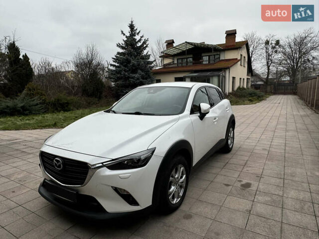 Белый Мазда СХ-3, объемом двигателя 2 л и пробегом 92 тыс. км за 18000 $, фото 1 на Automoto.ua