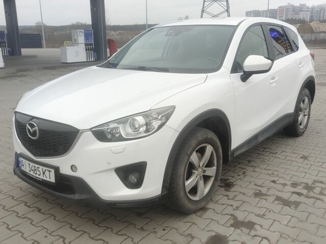 Белый Мазда СХ-5, объемом двигателя 0 л и пробегом 156 тыс. км за 11999 $, фото 1 на Automoto.ua