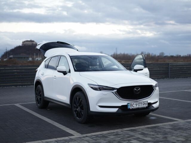 Белый Мазда СХ-5, объемом двигателя 2.2 л и пробегом 210 тыс. км за 18500 $, фото 1 на Automoto.ua