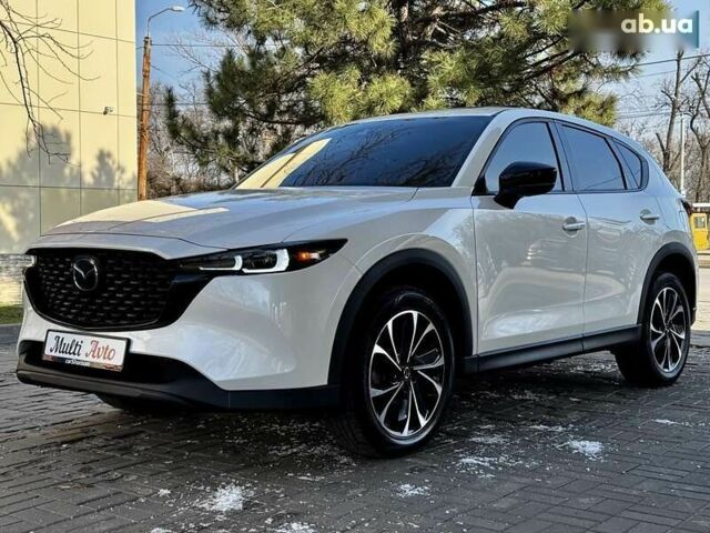 Белый Мазда СХ-5, объемом двигателя 2.5 л и пробегом 65 тыс. км за 23800 $, фото 1 на Automoto.ua