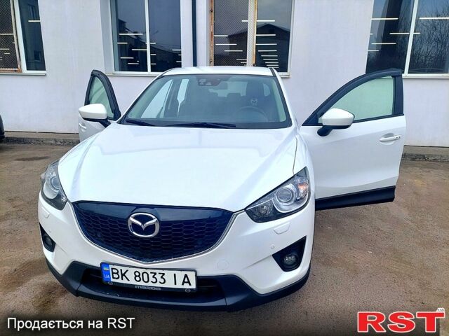 Белый Мазда СХ-5, объемом двигателя 2.2 л и пробегом 173 тыс. км за 13200 $, фото 1 на Automoto.ua