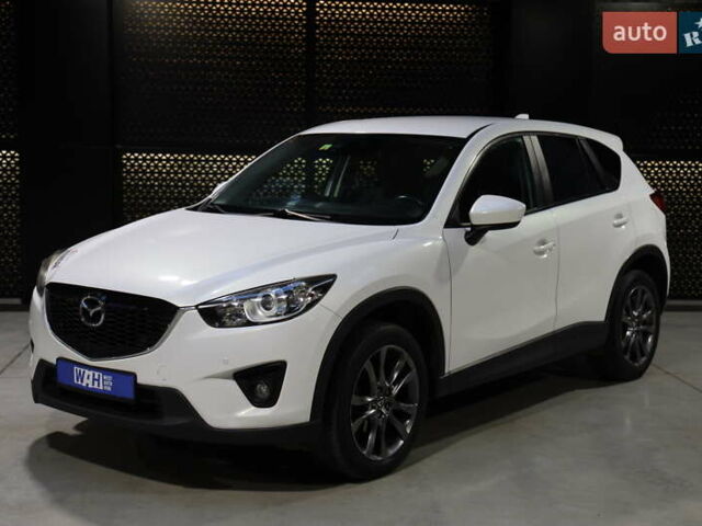 Белый Мазда СХ-5, объемом двигателя 0 л и пробегом 229 тыс. км за 11600 $, фото 1 на Automoto.ua