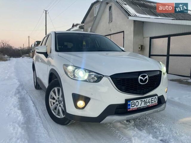 Белый Мазда СХ-5, объемом двигателя 2.19 л и пробегом 268 тыс. км за 13200 $, фото 1 на Automoto.ua