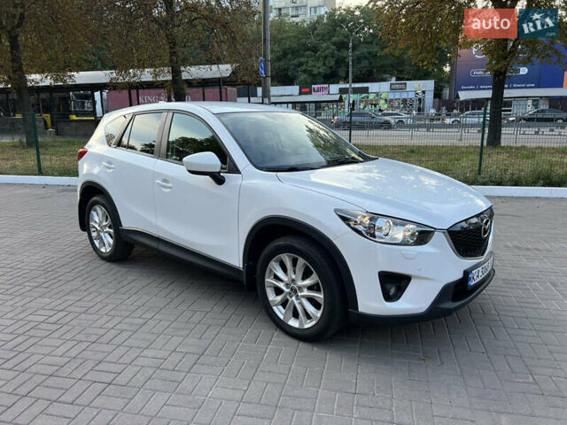 Белый Мазда СХ-5, объемом двигателя 2 л и пробегом 47 тыс. км за 17500 $, фото 1 на Automoto.ua