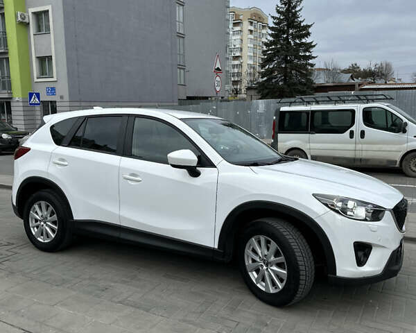 Белый Мазда СХ-5, объемом двигателя 2.2 л и пробегом 202 тыс. км за 12950 $, фото 1 на Automoto.ua