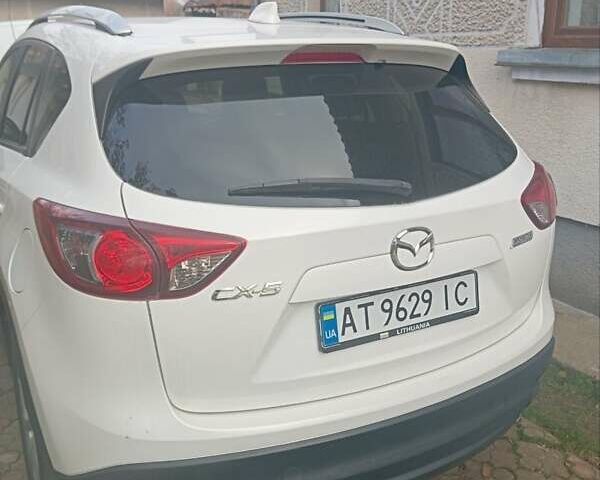 Мазда СХ-5 2012 в Ивано-Франковске на Automoto.ua Белый Мазда СХ-5, объемом двигателя 2 л и пробегом 105 тыс. км за 13600 $, фото 1 на Automoto.ua