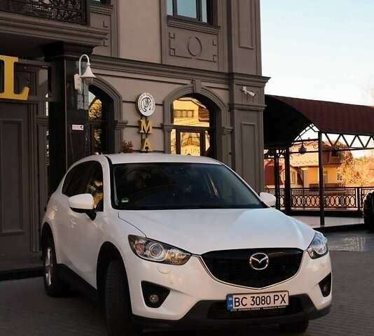 Белый Мазда СХ-5, объемом двигателя 2.19 л и пробегом 220 тыс. км за 13900 $, фото 1 на Automoto.ua
