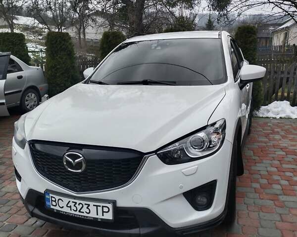 Білий Мазда СХ-5, об'ємом двигуна 2.2 л та пробігом 236 тис. км за 13800 $, фото 1 на Automoto.ua