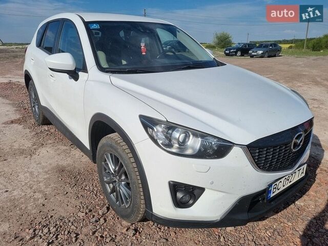 Белый Мазда СХ-5, объемом двигателя 2.2 л и пробегом 245 тыс. км за 12950 $, фото 1 на Automoto.ua
