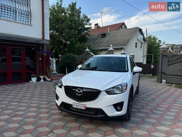 Белый Мазда СХ-5, объемом двигателя 2.2 л и пробегом 152 тыс. км за 15800 $, фото 1 на Automoto.ua