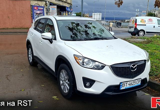 Белый Мазда СХ-5, объемом двигателя 2.5 л и пробегом 192 тыс. км за 13500 $, фото 1 на Automoto.ua