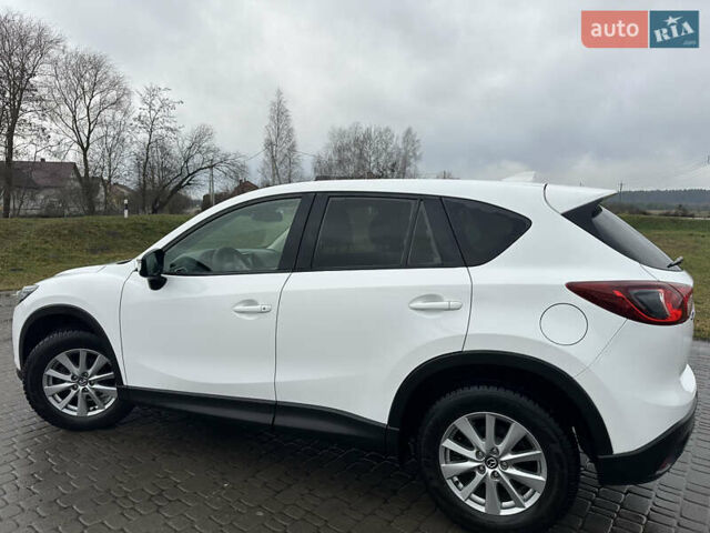 Белый Мазда СХ-5, объемом двигателя 2.19 л и пробегом 168 тыс. км за 14000 $, фото 1 на Automoto.ua