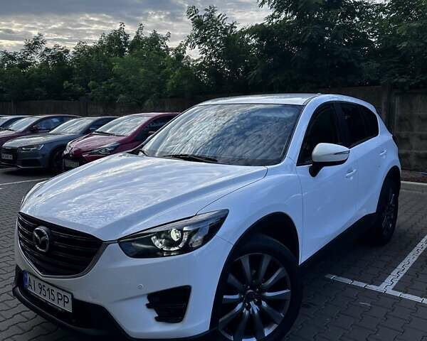 Белый Мазда СХ-5, объемом двигателя 2.2 л и пробегом 350 тыс. км за 16000 $, фото 1 на Automoto.ua