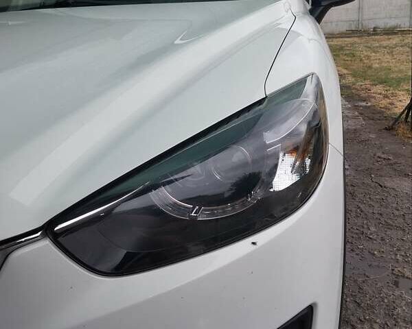 Белый Мазда СХ-5, объемом двигателя 2.19 л и пробегом 191 тыс. км за 17300 $, фото 1 на Automoto.ua