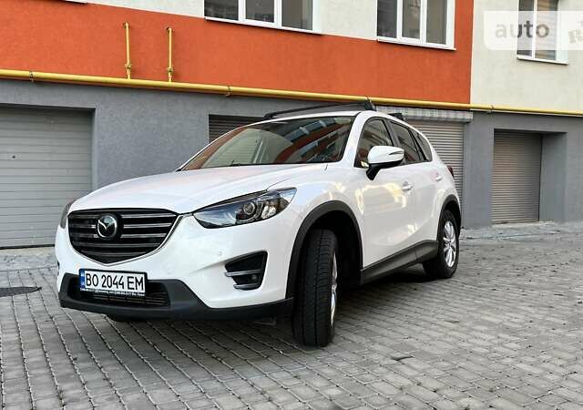 Белый Мазда СХ-5, объемом двигателя 2.2 л и пробегом 202 тыс. км за 17600 $, фото 1 на Automoto.ua