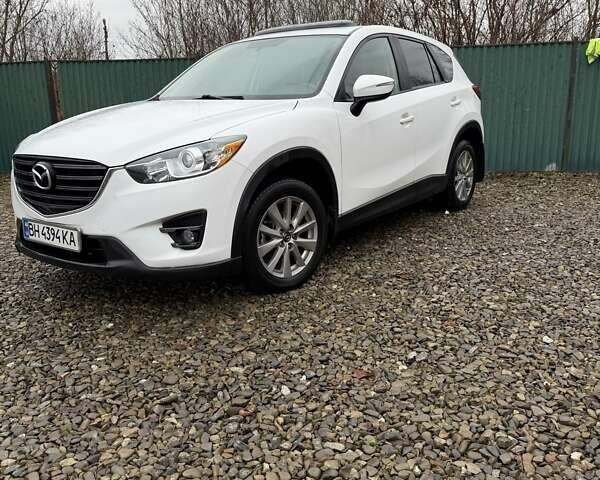 Белый Мазда СХ-5, объемом двигателя 2.49 л и пробегом 213 тыс. км за 16500 $, фото 1 на Automoto.ua