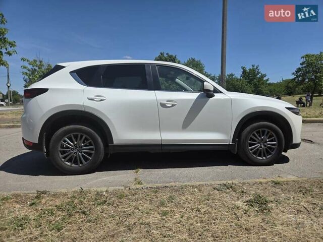 Білий Мазда СХ-5, об'ємом двигуна 2 л та пробігом 81 тис. км за 21500 $, фото 1 на Automoto.ua