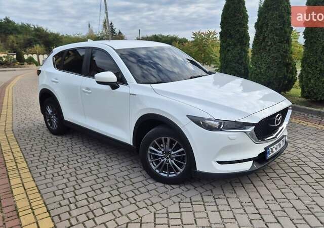 Мазда СХ-5 2017 у Львові на Automoto.ua Білий Мазда СХ-5, об'ємом двигуна 2.19 л та пробігом 261 тис. км за 18700 $, фото 1 на Automoto.ua