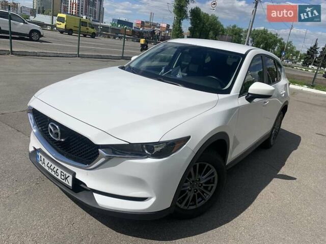 Белый Мазда СХ-5, объемом двигателя 2.49 л и пробегом 139 тыс. км за 16500 $, фото 1 на Automoto.ua