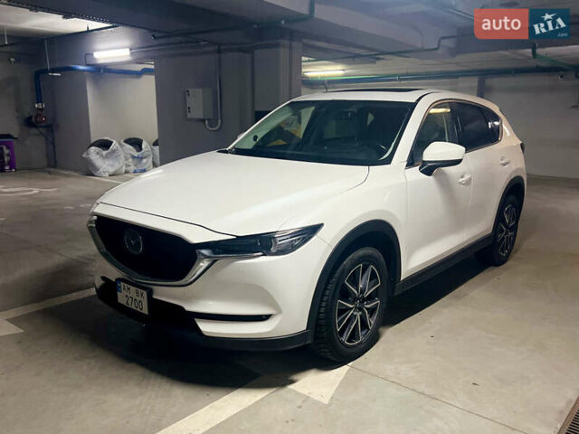 Білий Мазда СХ-5, об'ємом двигуна 2.49 л та пробігом 126 тис. км за 18500 $, фото 1 на Automoto.ua