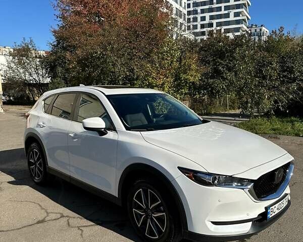Белый Мазда СХ-5, объемом двигателя 2.5 л и пробегом 116 тыс. км за 21000 $, фото 1 на Automoto.ua