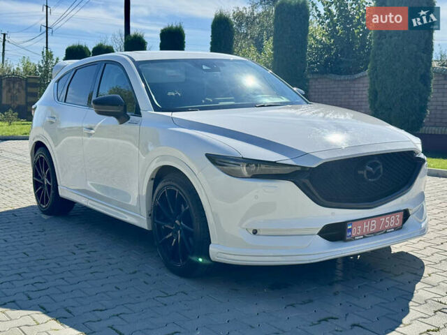 Белый Мазда СХ-5, объемом двигателя 2.2 л и пробегом 120 тыс. км за 23900 $, фото 1 на Automoto.ua