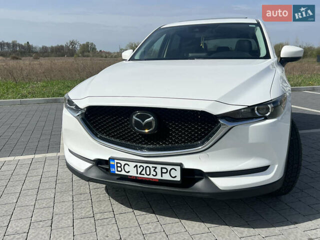 Белый Мазда СХ-5, объемом двигателя 2.49 л и пробегом 120 тыс. км за 17500 $, фото 1 на Automoto.ua