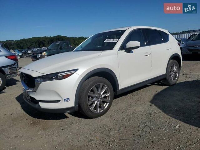 Мазда СХ-5 2019 в Полтаве на Automoto.ua Белый Мазда СХ-5, объемом двигателя 2.5 л и пробегом 84 тыс. км за 4200 $, фото 1 на Automoto.ua