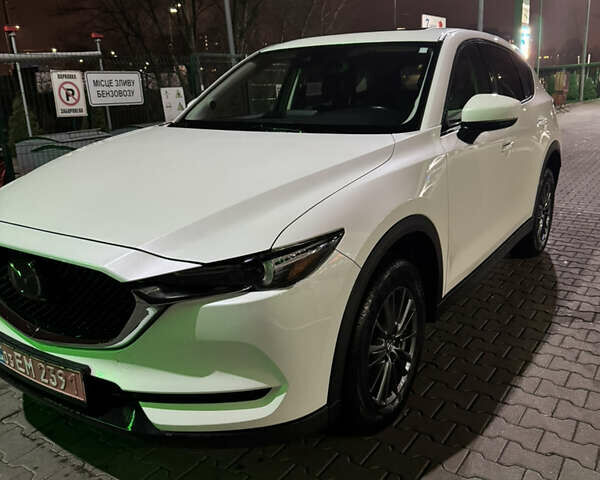 Белый Мазда СХ-5, объемом двигателя 2.49 л и пробегом 121 тыс. км за 19999 $, фото 1 на Automoto.ua