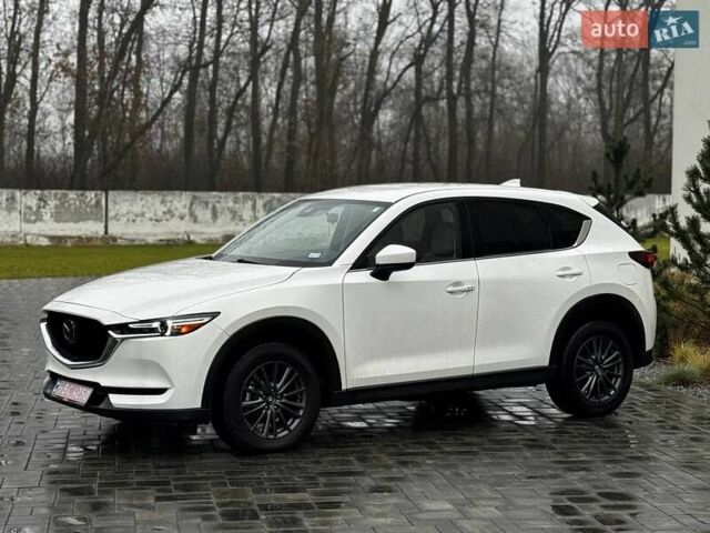 Белый Мазда СХ-5, объемом двигателя 2.49 л и пробегом 105 тыс. км за 17990 $, фото 1 на Automoto.ua