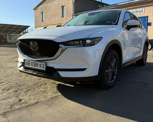Білий Мазда СХ-5, об'ємом двигуна 2.5 л та пробігом 82 тис. км за 22800 $, фото 1 на Automoto.ua