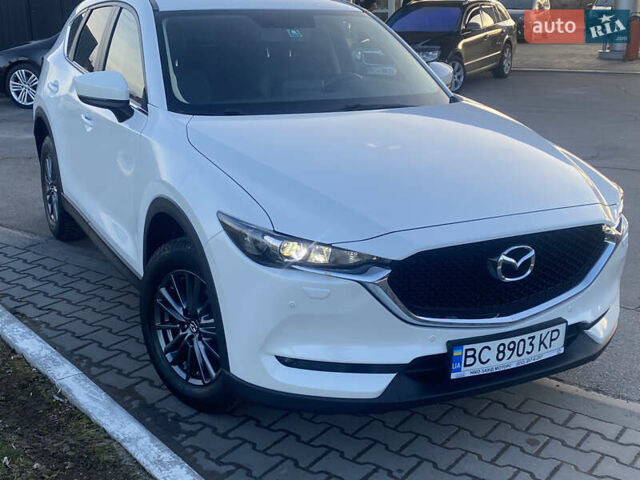 Белый Мазда СХ-5, объемом двигателя 2 л и пробегом 126 тыс. км за 21700 $, фото 1 на Automoto.ua