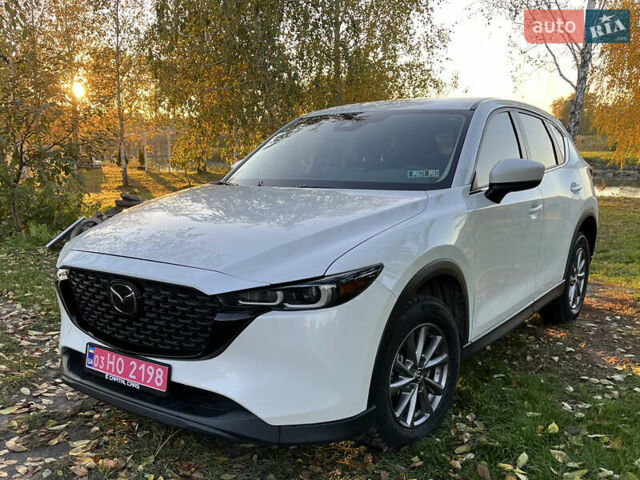 Белый Мазда СХ-5, объемом двигателя 2.49 л и пробегом 42 тыс. км за 19999 $, фото 1 на Automoto.ua