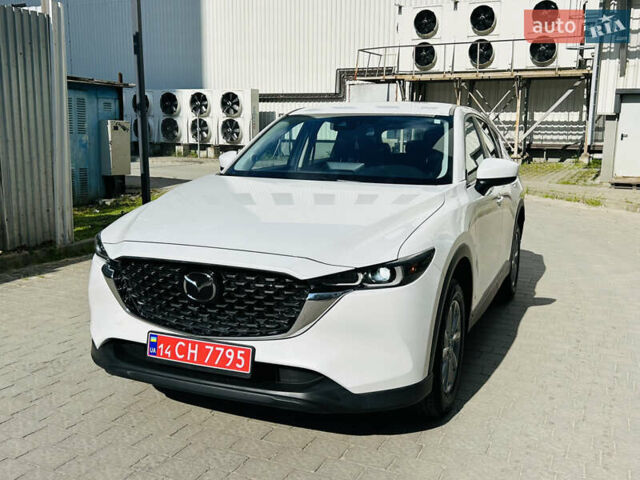 Белый Мазда СХ-5, объемом двигателя 2.49 л и пробегом 18 тыс. км за 21000 $, фото 1 на Automoto.ua