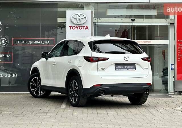 Белый Мазда СХ-5, объемом двигателя 2 л и пробегом 58 тыс. км за 31106 $, фото 1 на Automoto.ua