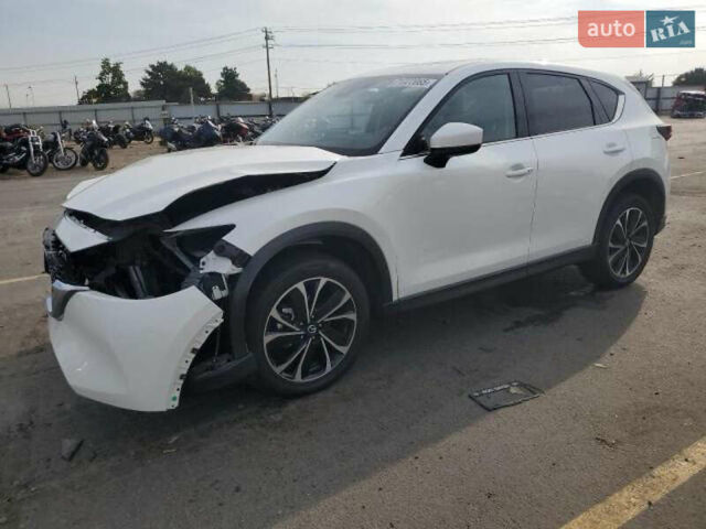 Білий Мазда СХ-5, об'ємом двигуна 2.49 л та пробігом 56 тис. км за 10000 $, фото 1 на Automoto.ua