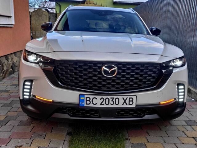 Белый Мазда СХ-5, объемом двигателя 2.5 л и пробегом 27 тыс. км за 27900 $, фото 1 на Automoto.ua