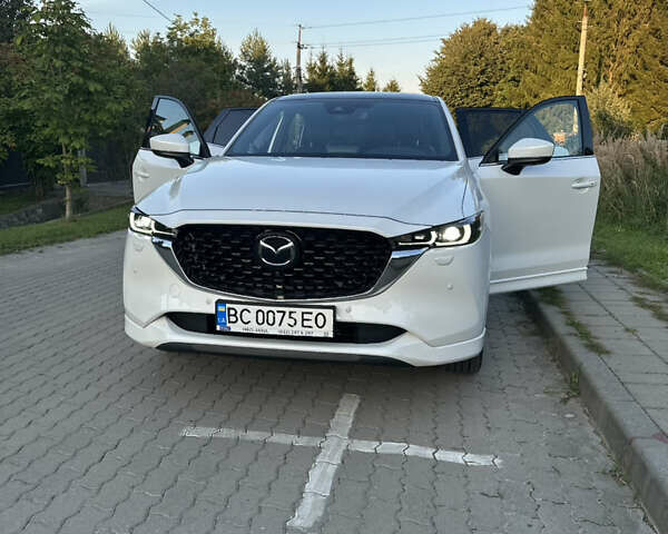 Белый Мазда СХ-5, объемом двигателя 2.49 л и пробегом 45 тыс. км за 35499 $, фото 1 на Automoto.ua