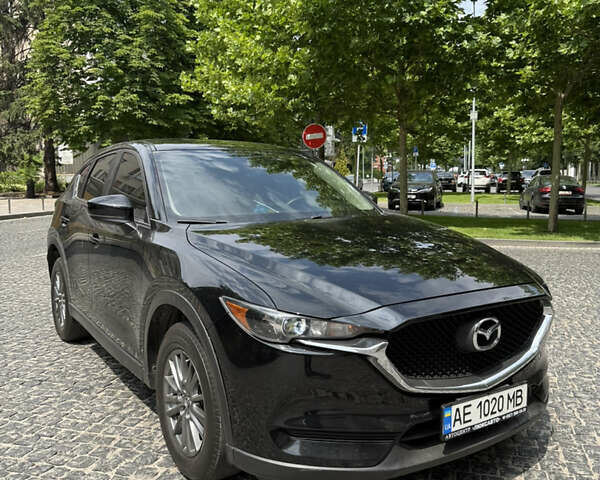 Черный Мазда СХ-5, объемом двигателя 2.49 л и пробегом 110 тыс. км за 21500 $, фото 1 на Automoto.ua