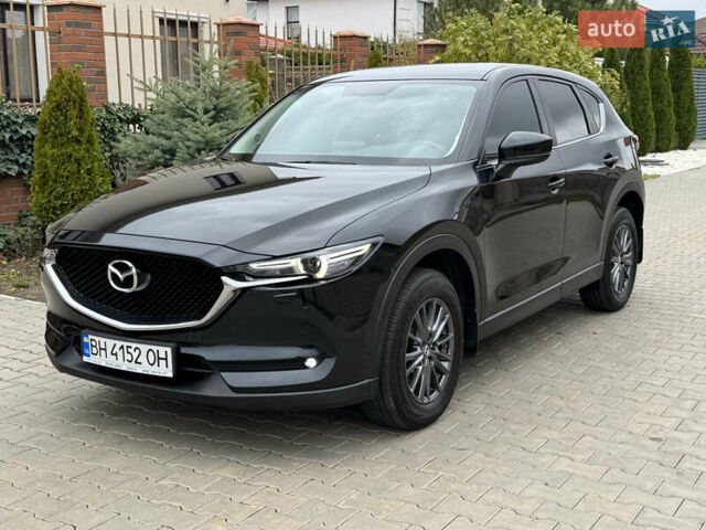 Черный Мазда СХ-5, объемом двигателя 2 л и пробегом 55 тыс. км за 26800 $, фото 1 на Automoto.ua