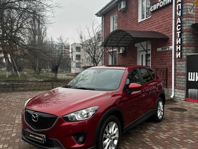 Красный Мазда СХ-5, объемом двигателя 2.2 л и пробегом 290 тыс. км за 15600 $, фото 1 на Automoto.ua