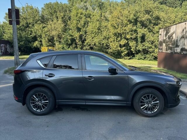 Серый Мазда СХ-5, объемом двигателя 2.2 л и пробегом 226 тыс. км за 15600 $, фото 1 на Automoto.ua