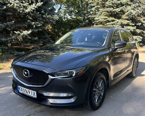 Серый Мазда СХ-5, объемом двигателя 2.49 л и пробегом 110 тыс. км за 19000 $, фото 1 на Automoto.ua