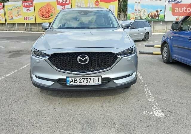 Серый Мазда СХ-5, объемом двигателя 2.49 л и пробегом 85 тыс. км за 27000 $, фото 1 на Automoto.ua