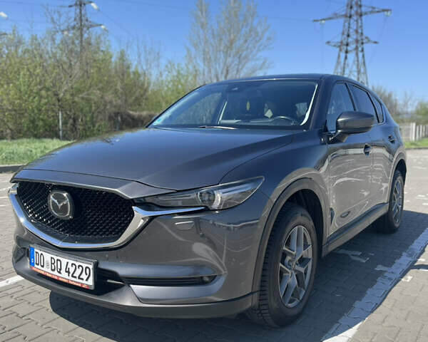 Серый Мазда СХ-5, объемом двигателя 2.2 л и пробегом 212 тыс. км за 21200 $, фото 1 на Automoto.ua