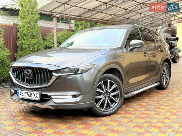 Серый Мазда СХ-5, объемом двигателя 2.2 л и пробегом 232 тыс. км за 19900 $, фото 1 на Automoto.ua